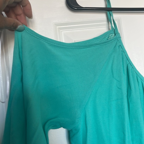 Green strappy dress! - Picture 3 of 3